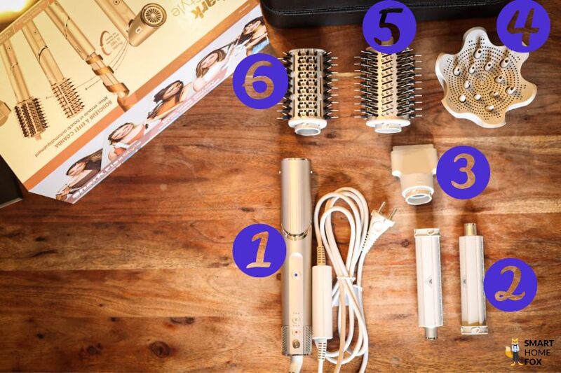 You can see the scope of delivery of the Shark FlexStyle.